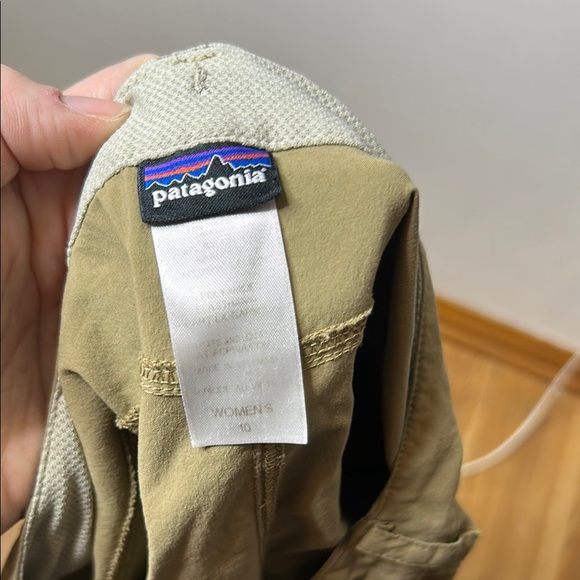 Patagonia Outdoor Skirt - Picture 2 of 3